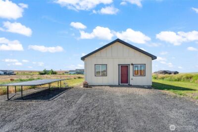 38220 Fitness Lane E, Davenport, WA 99122 - Photo 1