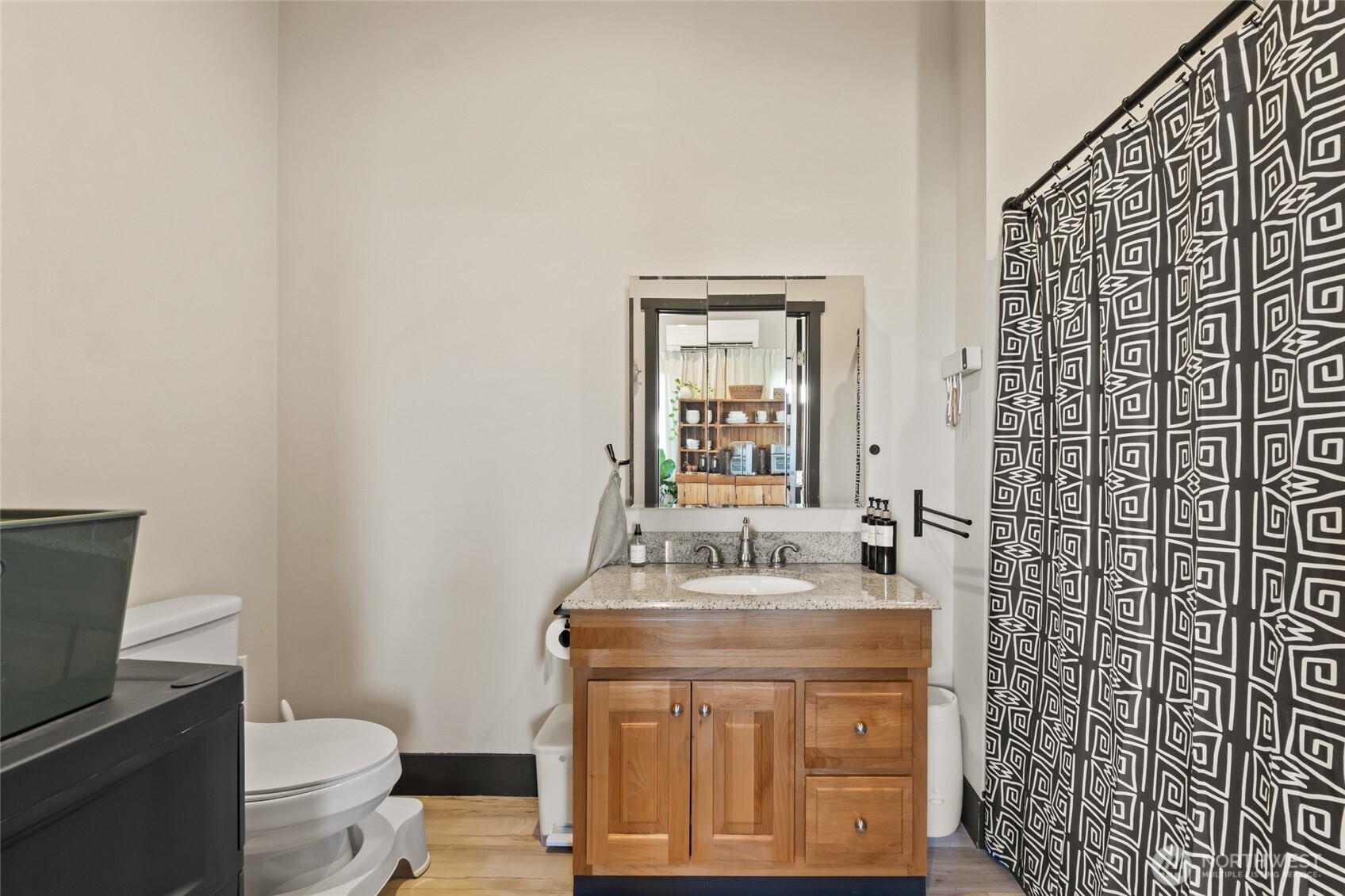 38220 Fitness Lane E, Davenport, WA 99122