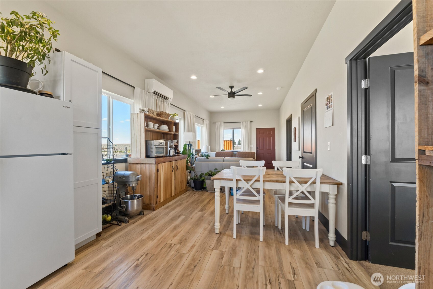 38220 Fitness Lane E, Davenport, WA 99122