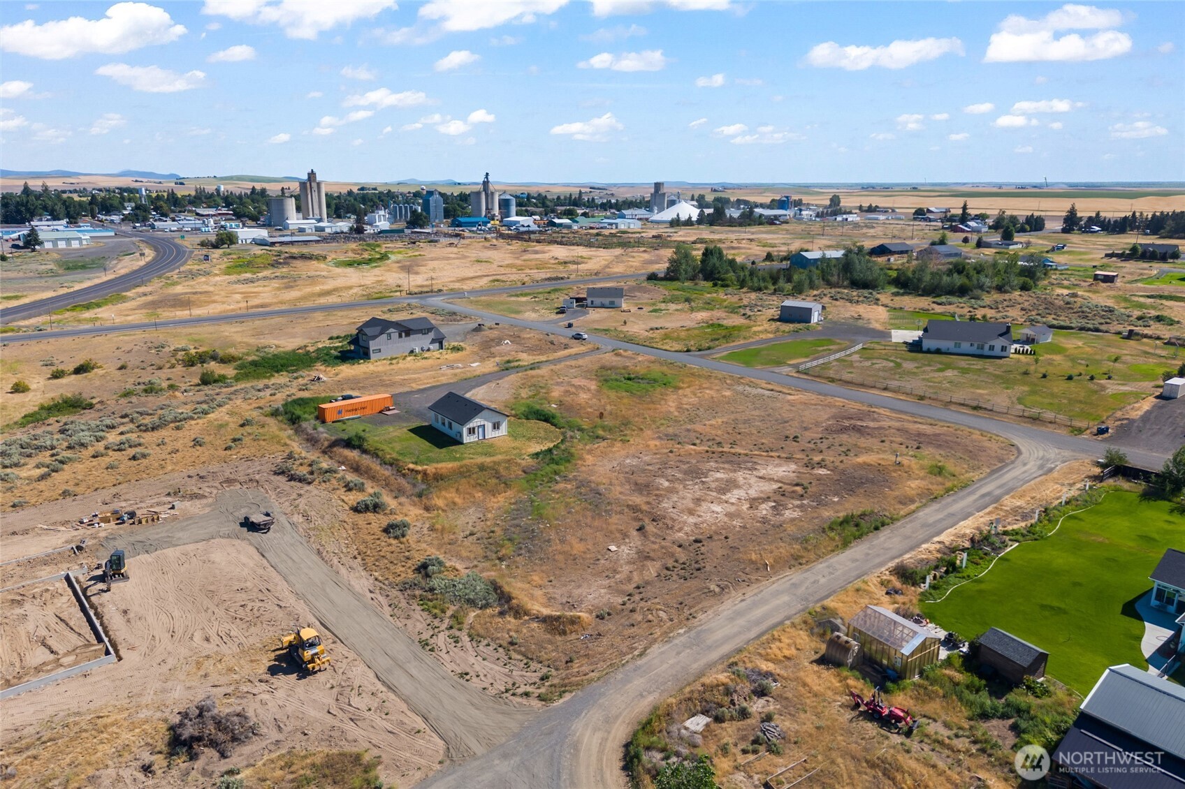 38220 Fitness Lane E, Davenport, WA 99122