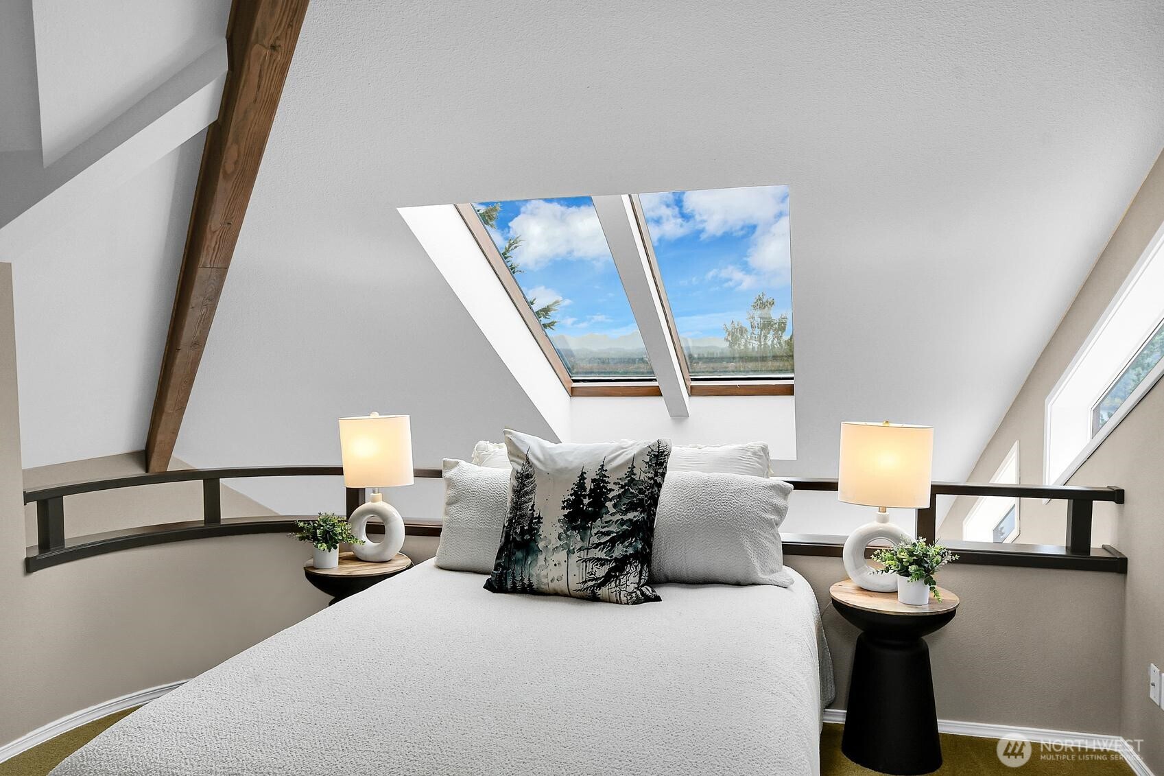 13542 40th Avenue NE, Seattle, WA 98125