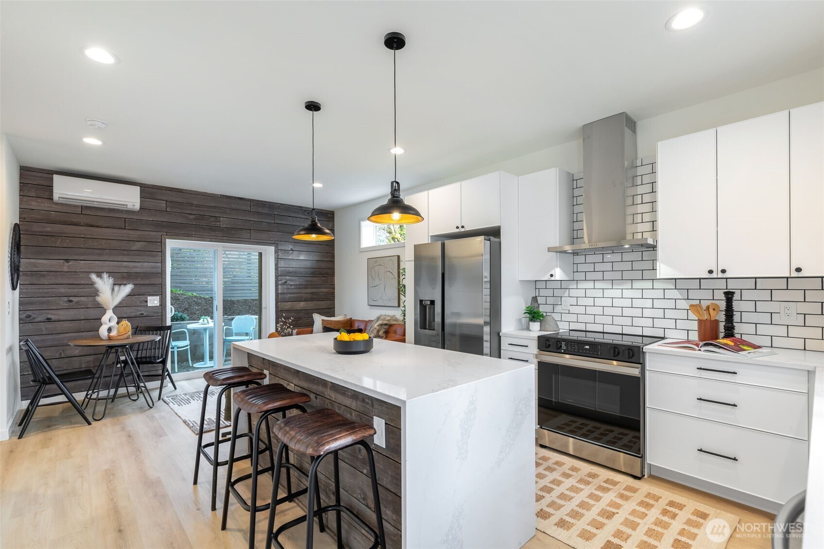 1556 S Pearl Street #B, Seattle, WA 98108