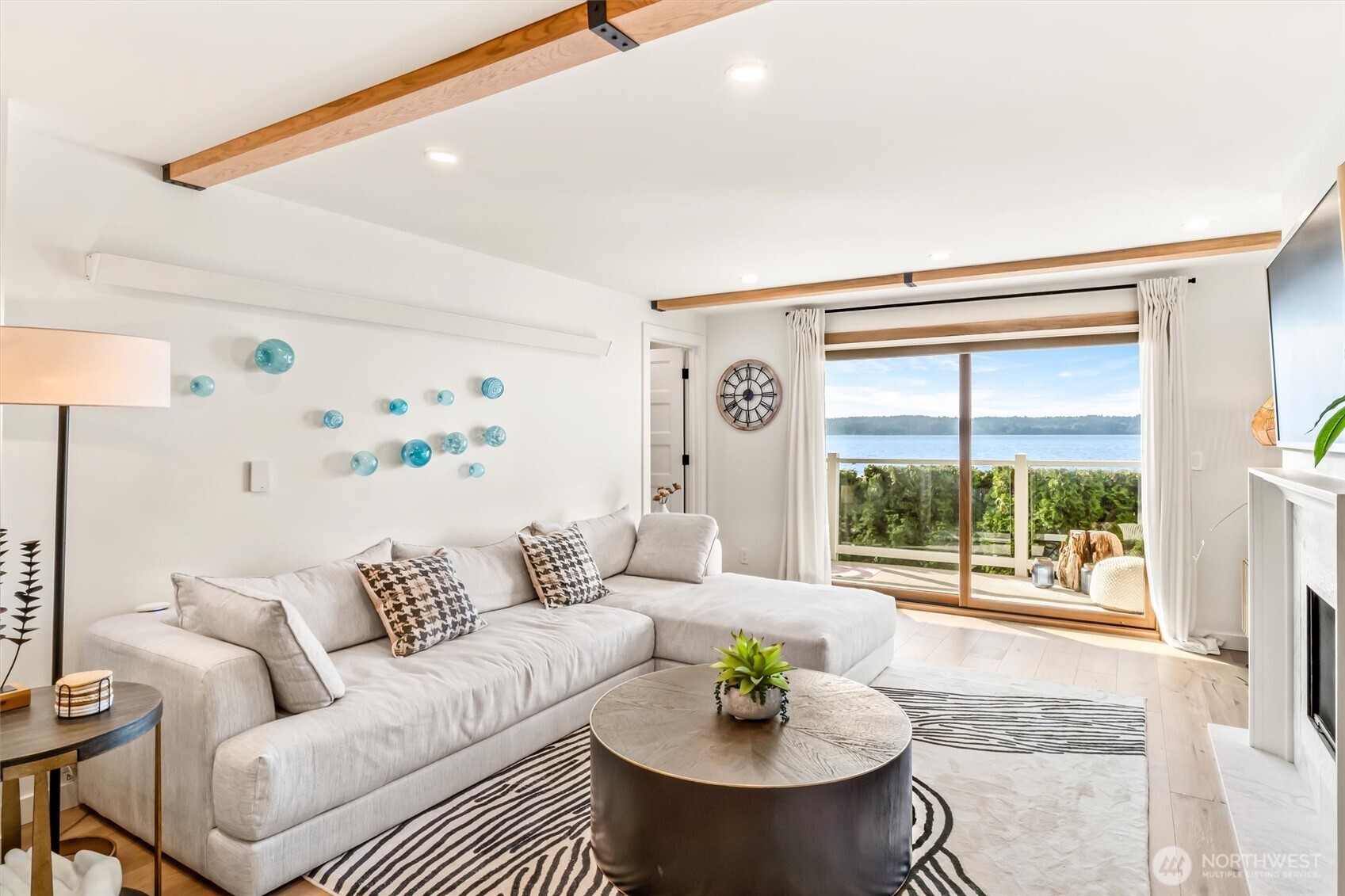 10203 47th Avenue SW #D2, Seattle, WA 98146