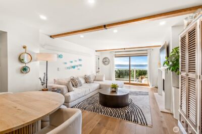 10203 47th Avenue SW #D2, Seattle, WA 98146 - Photo 4