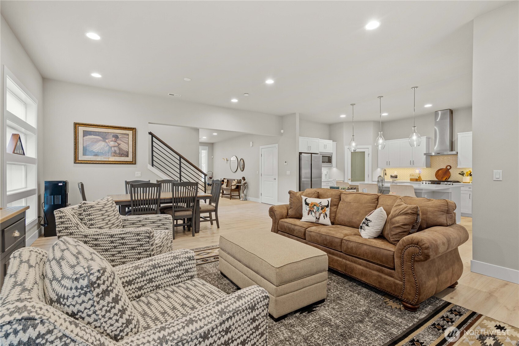 11007 71st Avenue Ct E, Puyallup, WA 98373