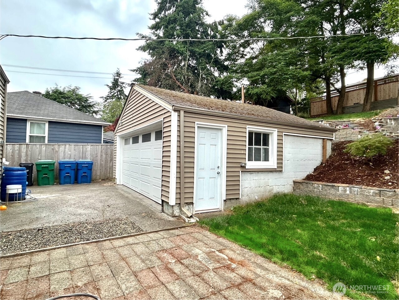 7353 29th Avenue SW, Seattle, WA 98126