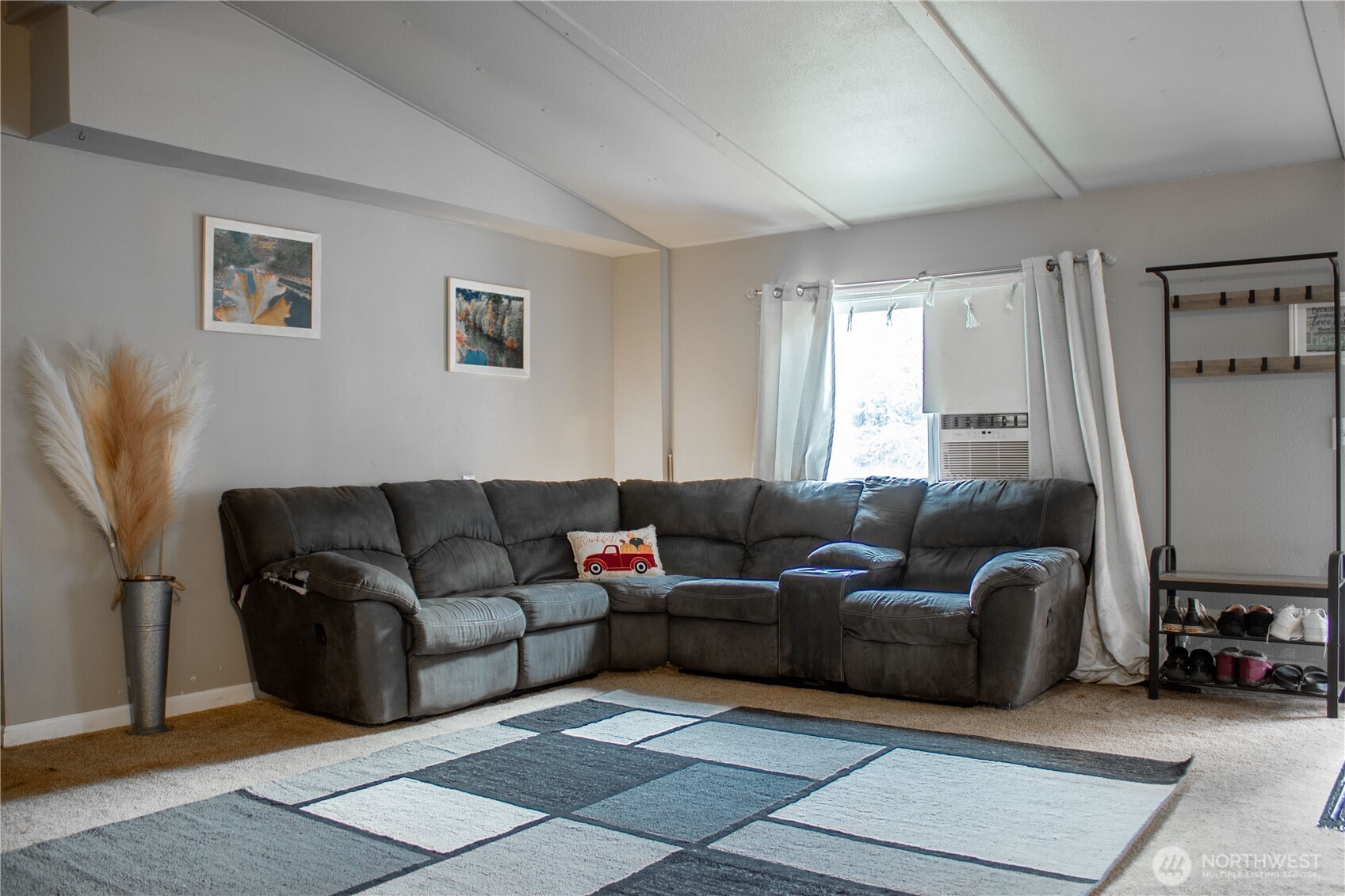 197 State Route 505 , Winlock, WA 98596