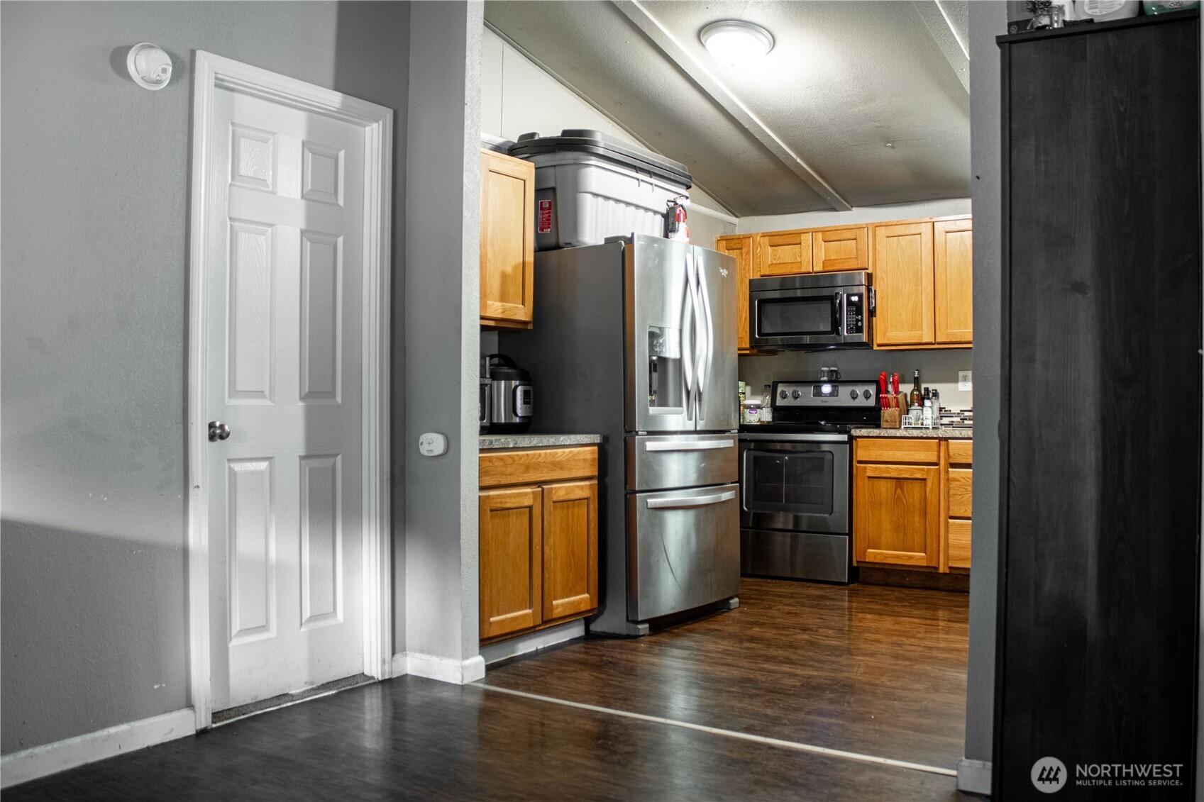 197 State Route 505 , Winlock, WA 98596