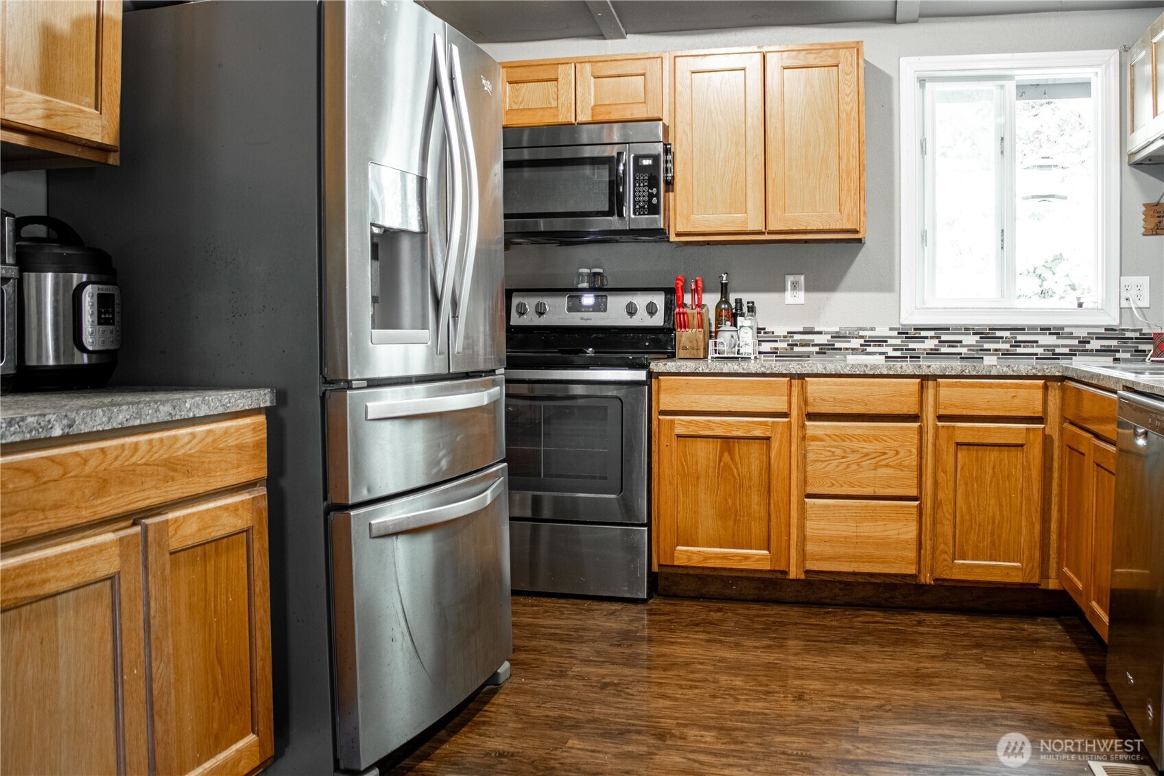 197 State Route 505 , Winlock, WA 98596