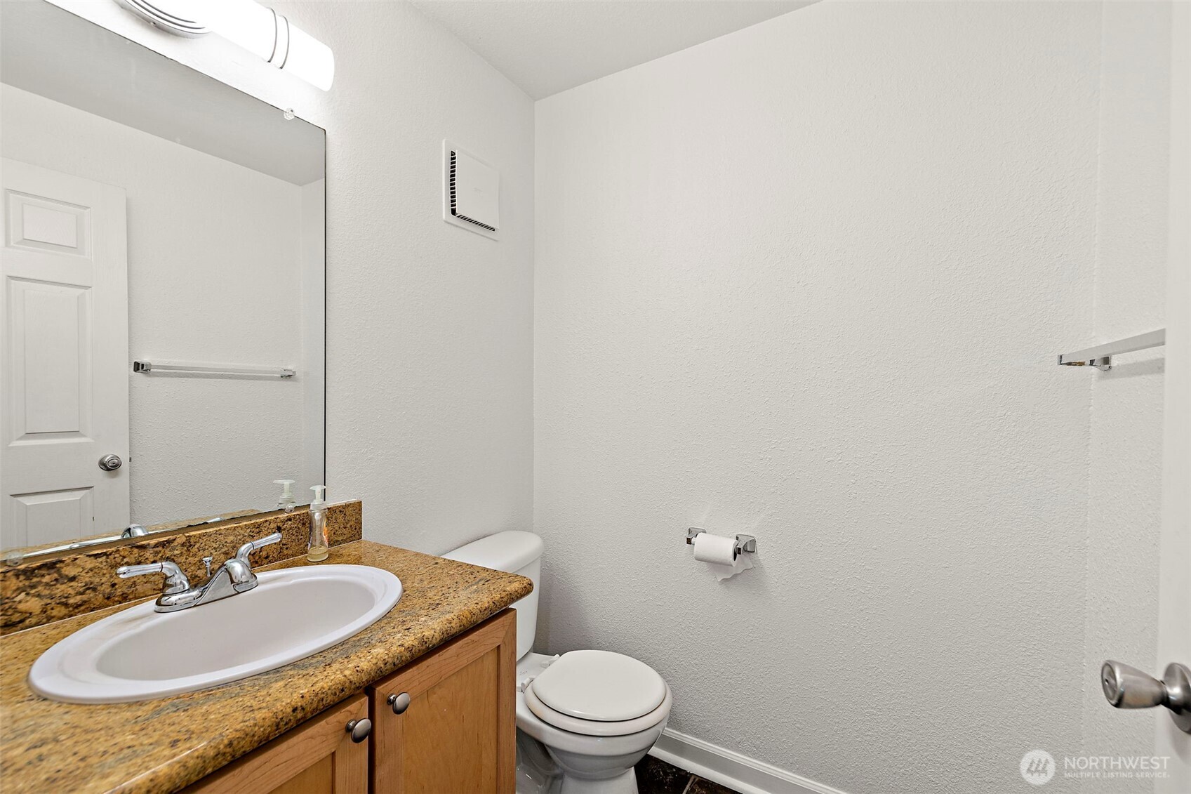 1215 S 237th Lane #1308, Des Moines, WA 98198