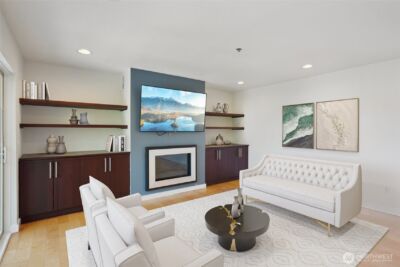 701 Galer Street #504, Seattle, WA 98109