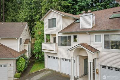 8828 238th St SW #D1, Edmonds, WA 98026 - Photo 2