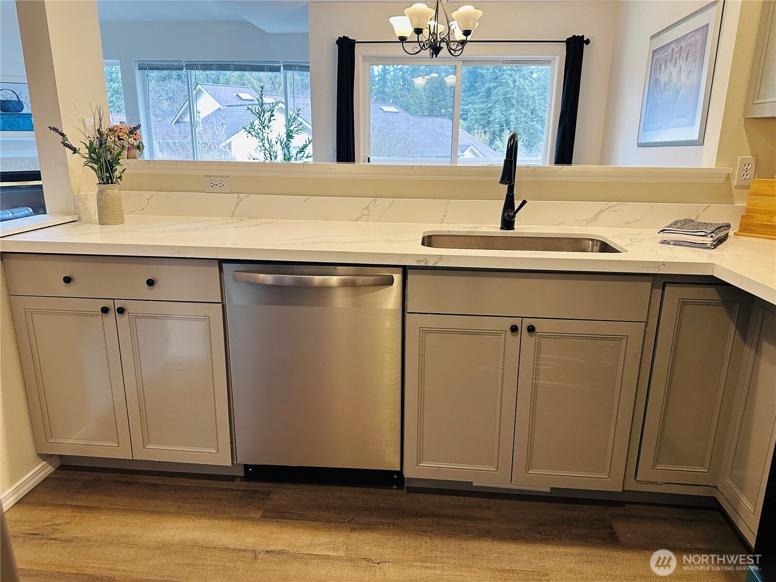 8828 238th St SW #D1, Edmonds, WA 98026