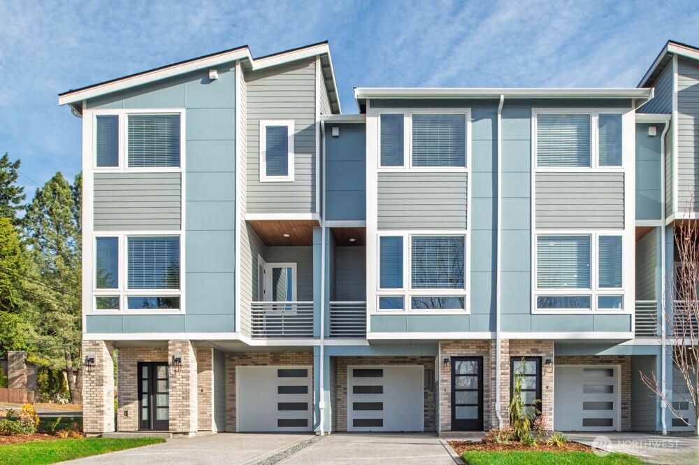 6609 S 128th Street , Seattle, WA 98178