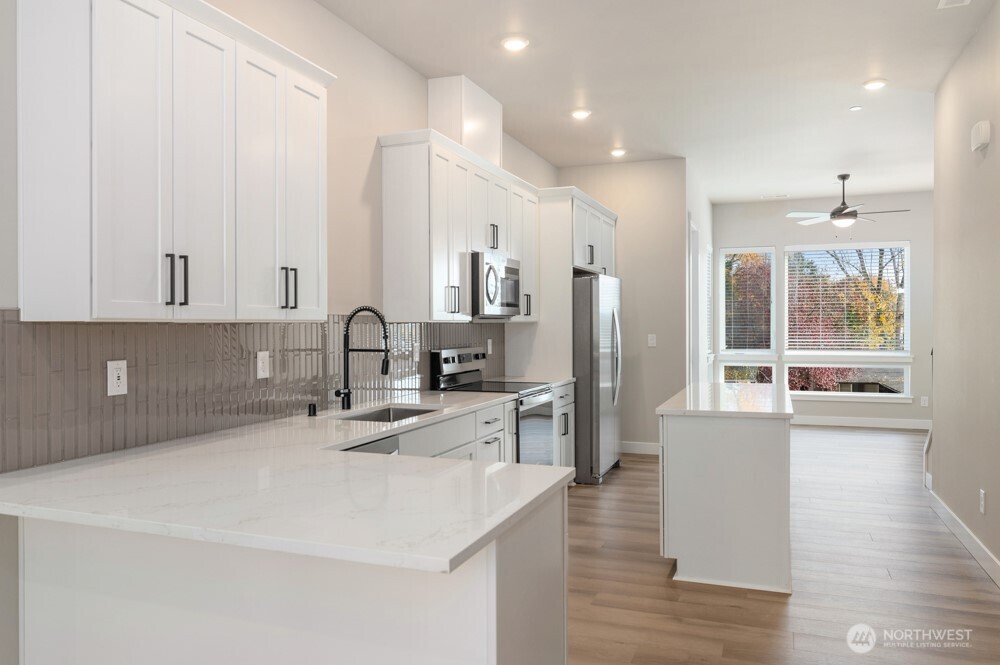 6619 S 128th Street , Seattle, WA 98178