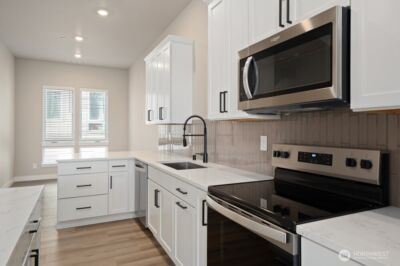 6619 S 128th Street , Seattle, WA 98178 - Photo 10