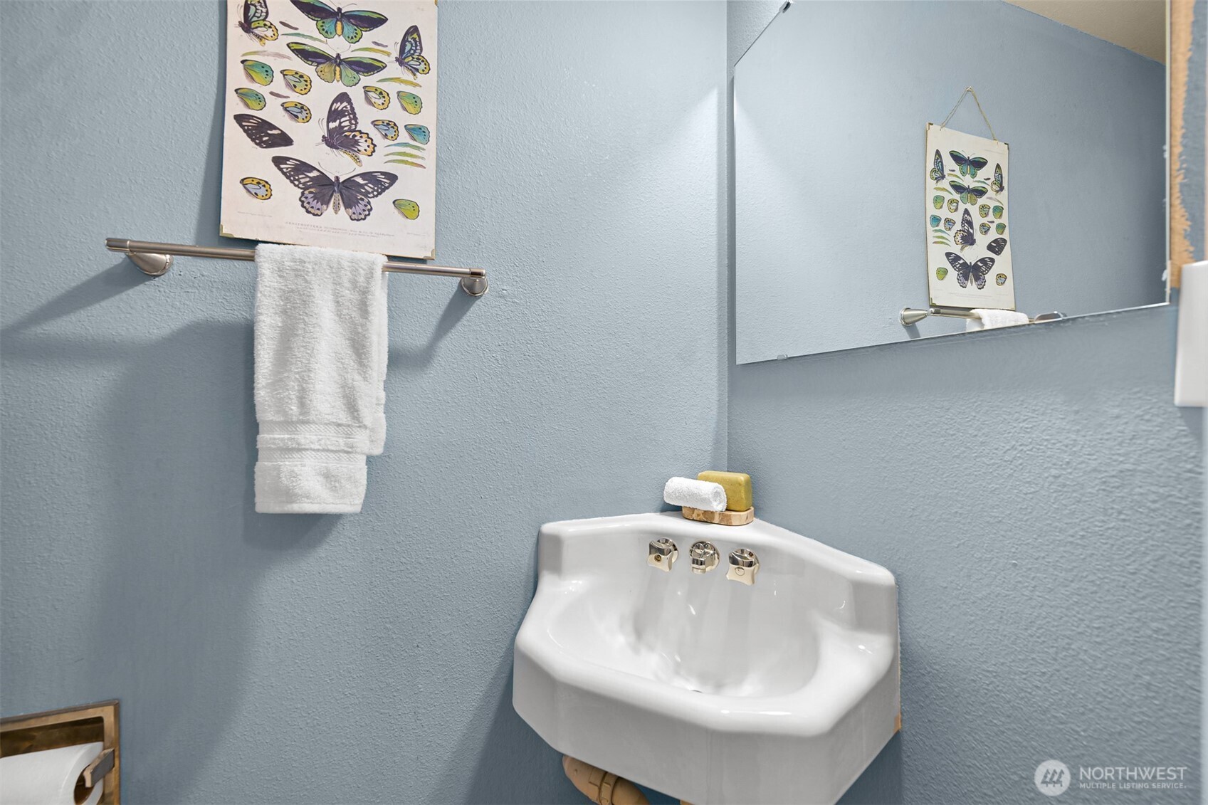 2709 W Maplewood Avenue #201, Bellingham, WA 98225