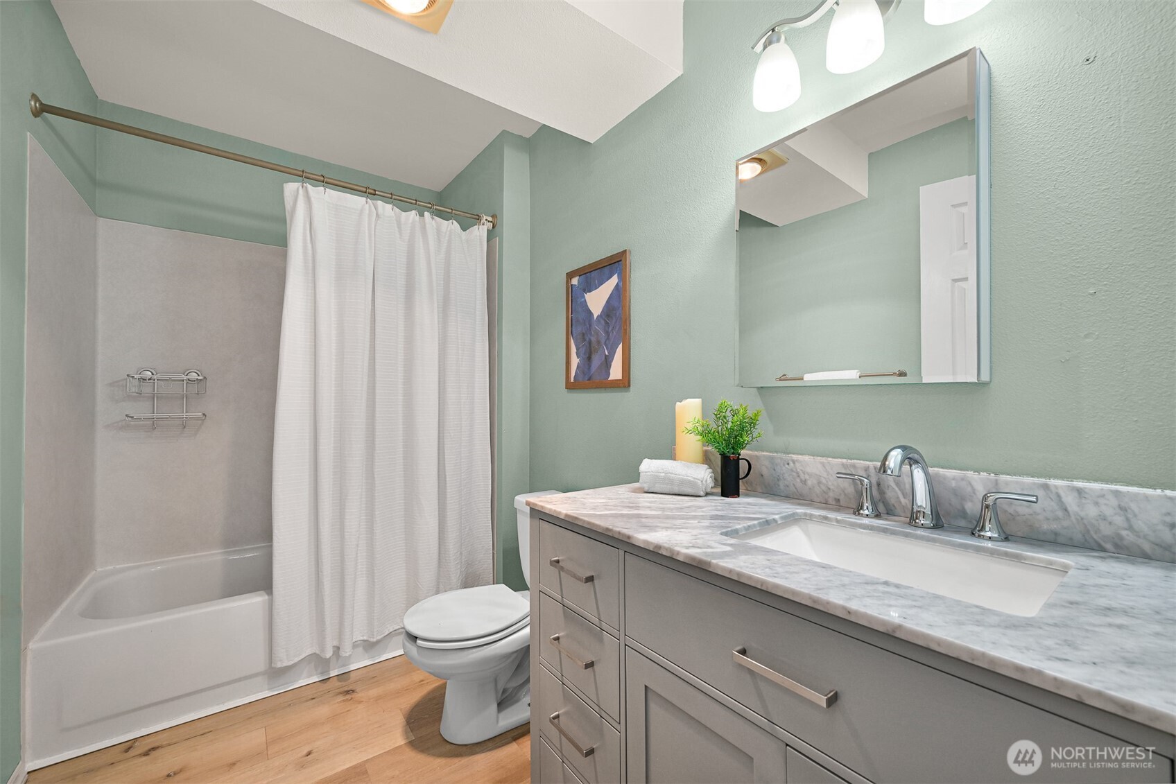 2709 W Maplewood Avenue #201, Bellingham, WA 98225