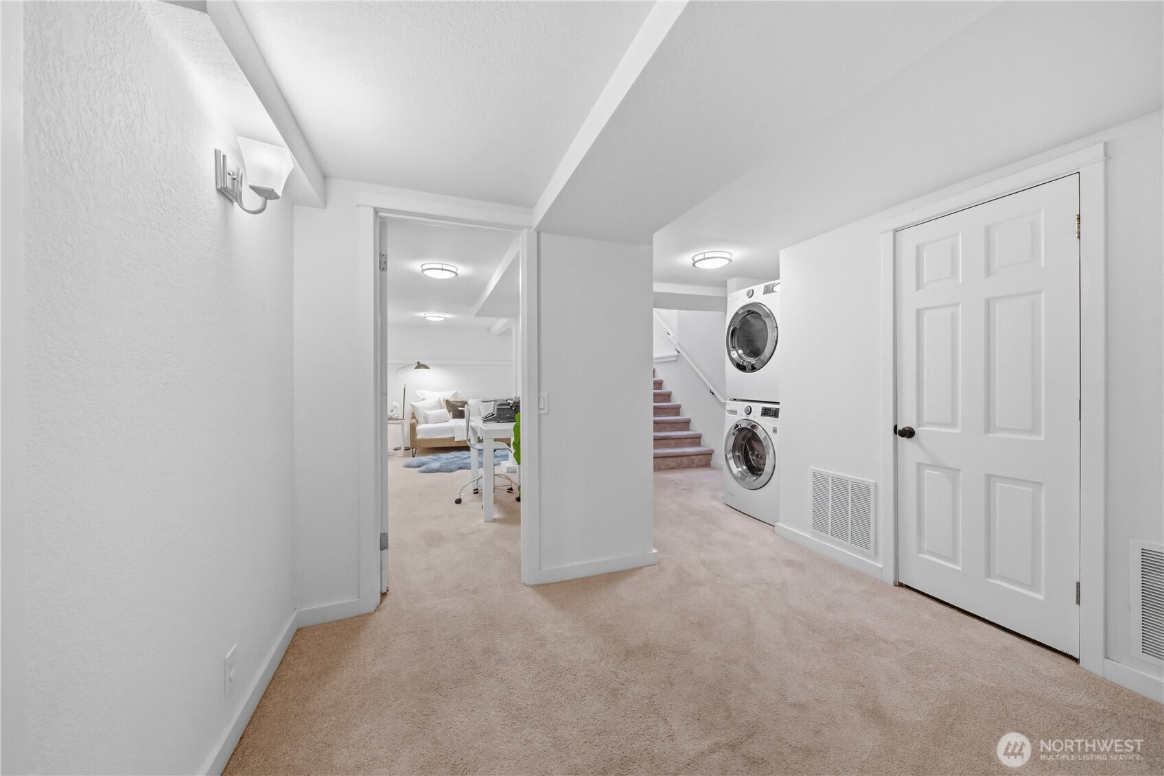 3815 Sunnyside Avenue N, Seattle, WA 98103