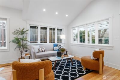 3815 Sunnyside Avenue N, Seattle, WA 98103 - Photo 5