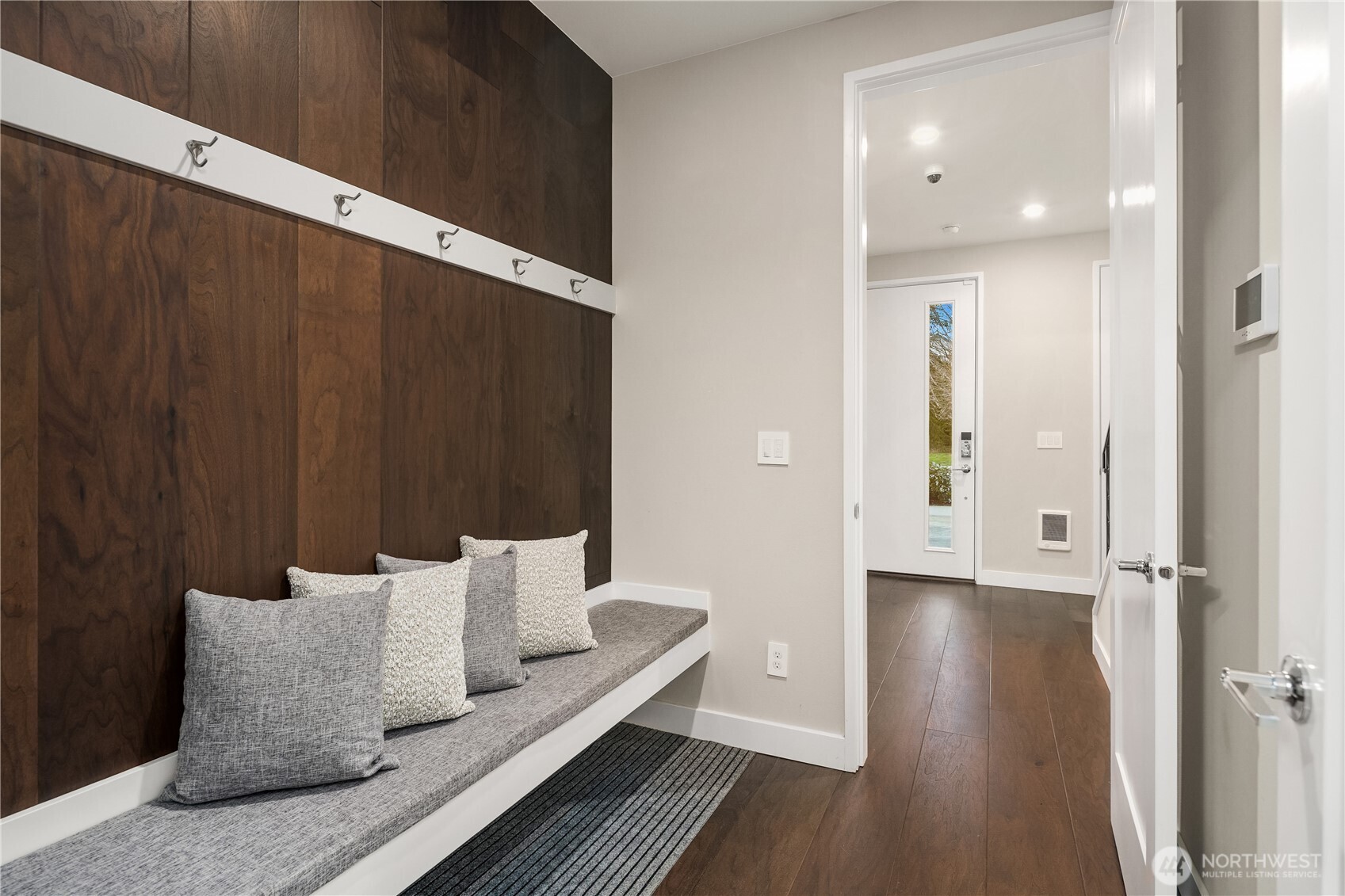 23121 NE 8th Street #A4, Sammamish, WA 98074-7229