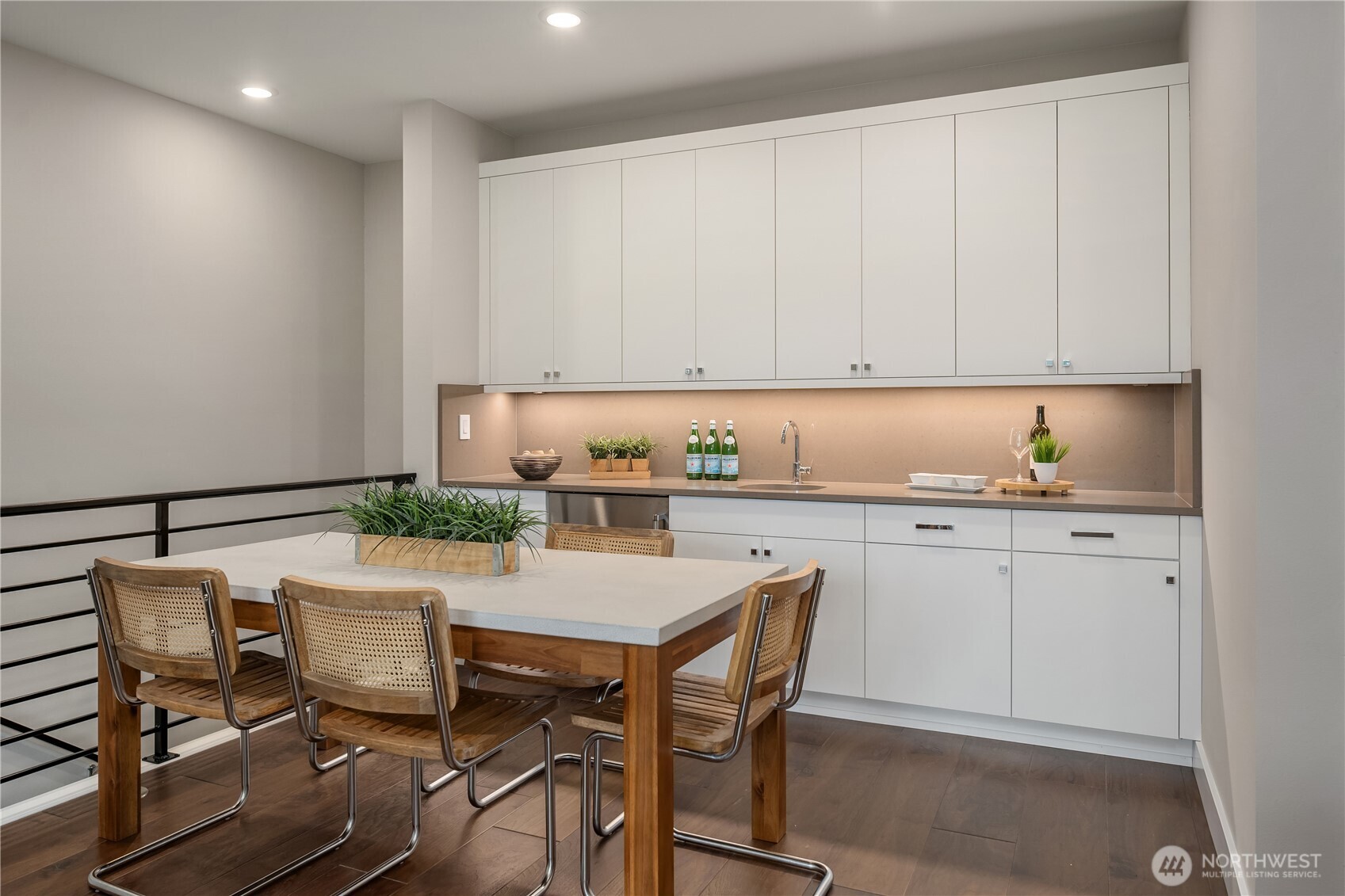 23121 NE 8th Street #A4, Sammamish, WA 98074-7229