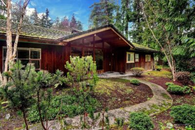 10815 Algonquin Road , Woodway, WA 98020