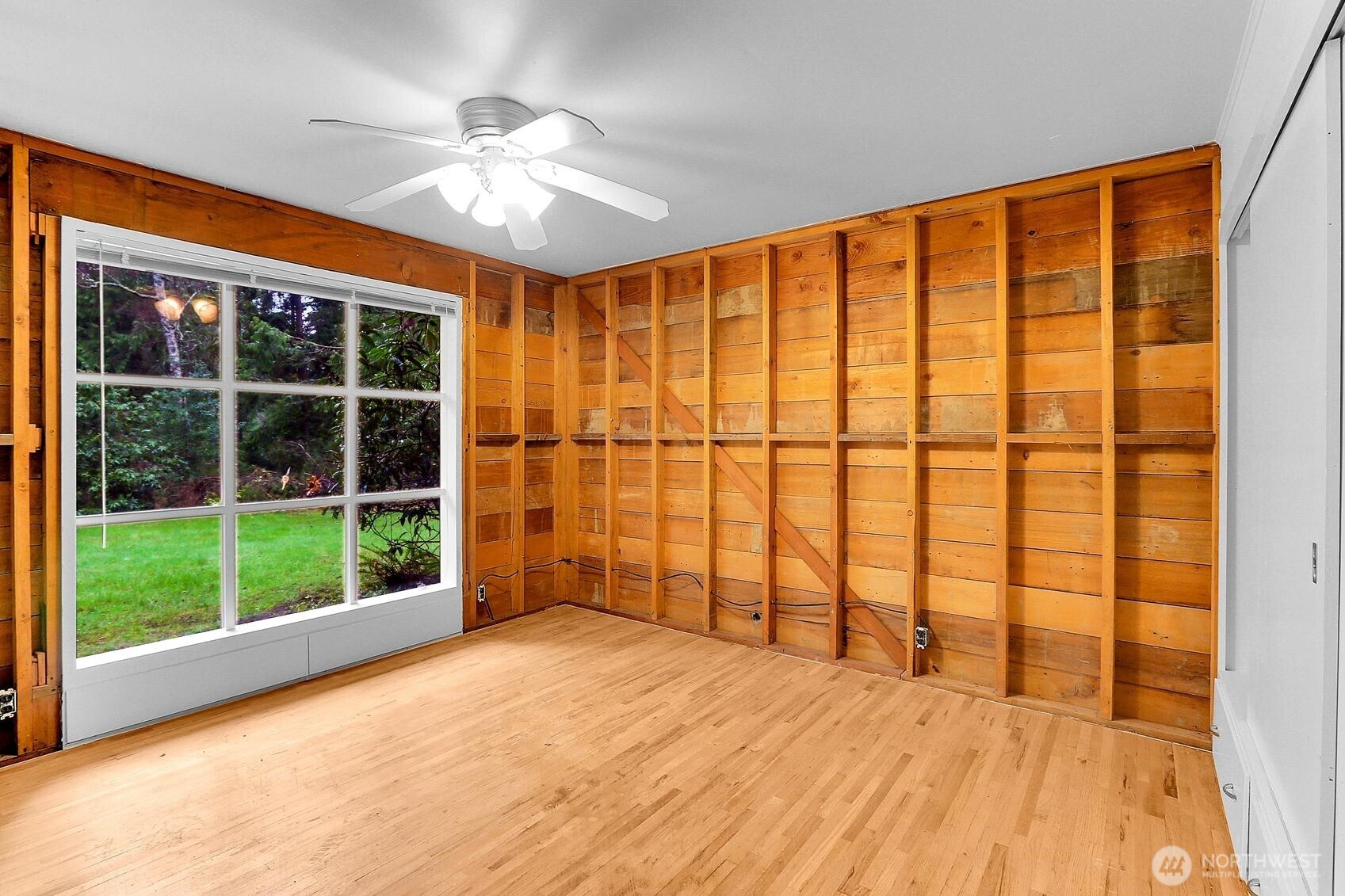 10815 Algonquin Road , Woodway, WA 98020