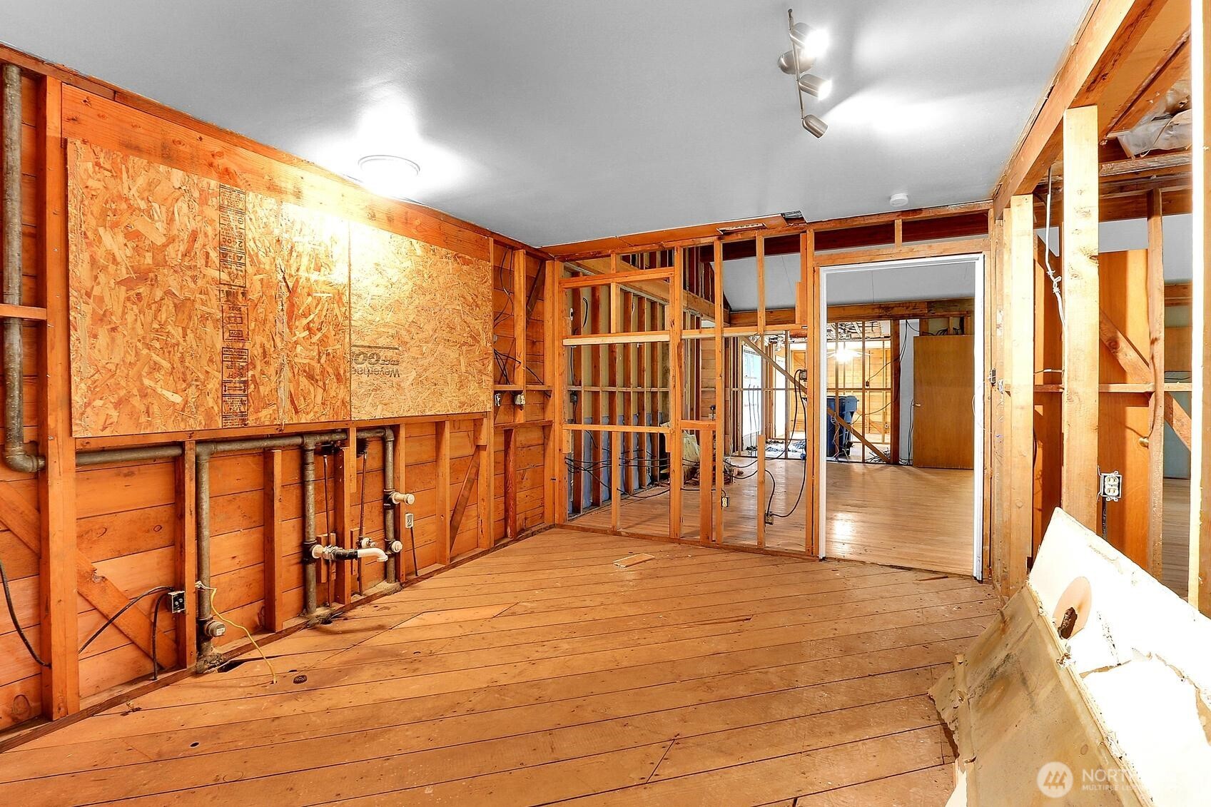 10815 Algonquin Road , Woodway, WA 98020