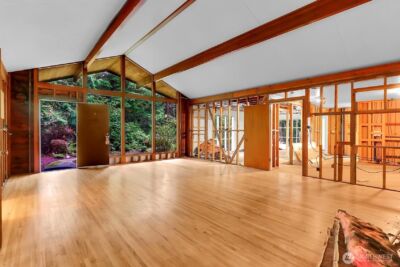 10815 Algonquin Road , Woodway, WA 98020 - Photo 3