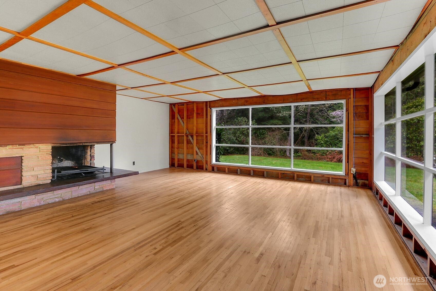 10815 Algonquin Road , Woodway, WA 98020