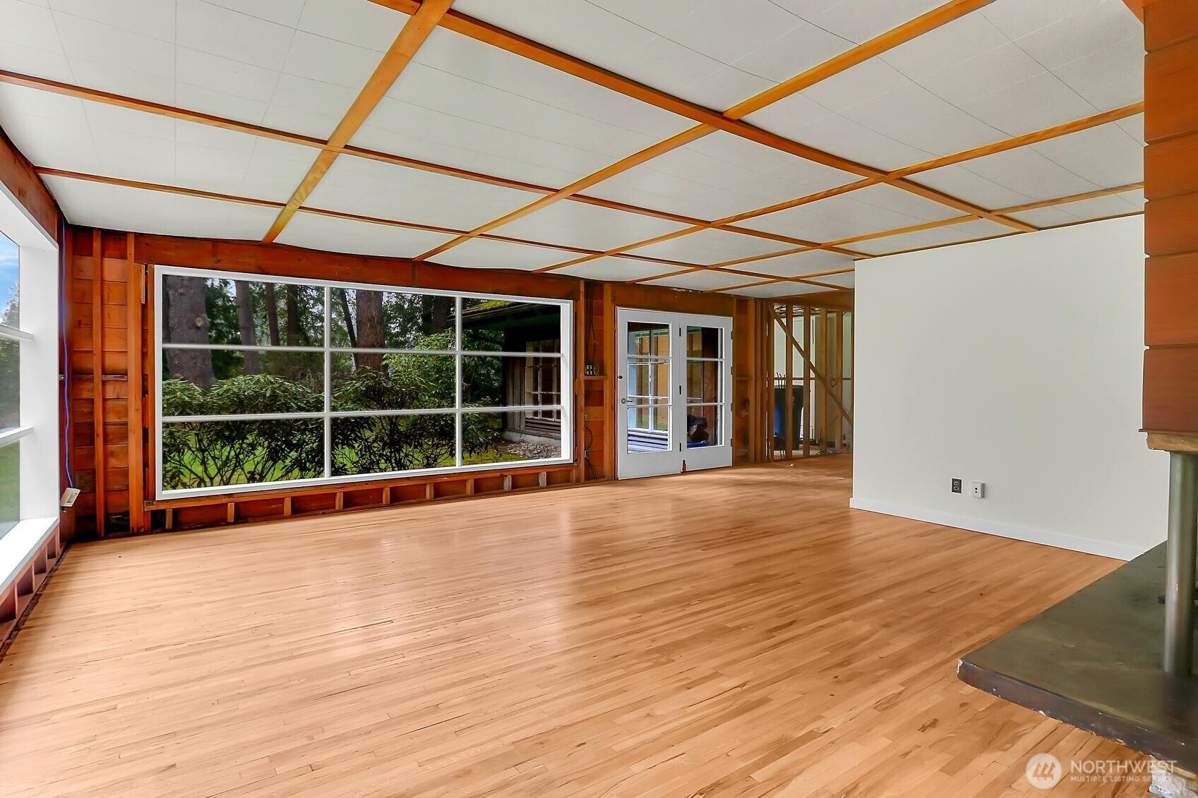 10815 Algonquin Road , Woodway, WA 98020