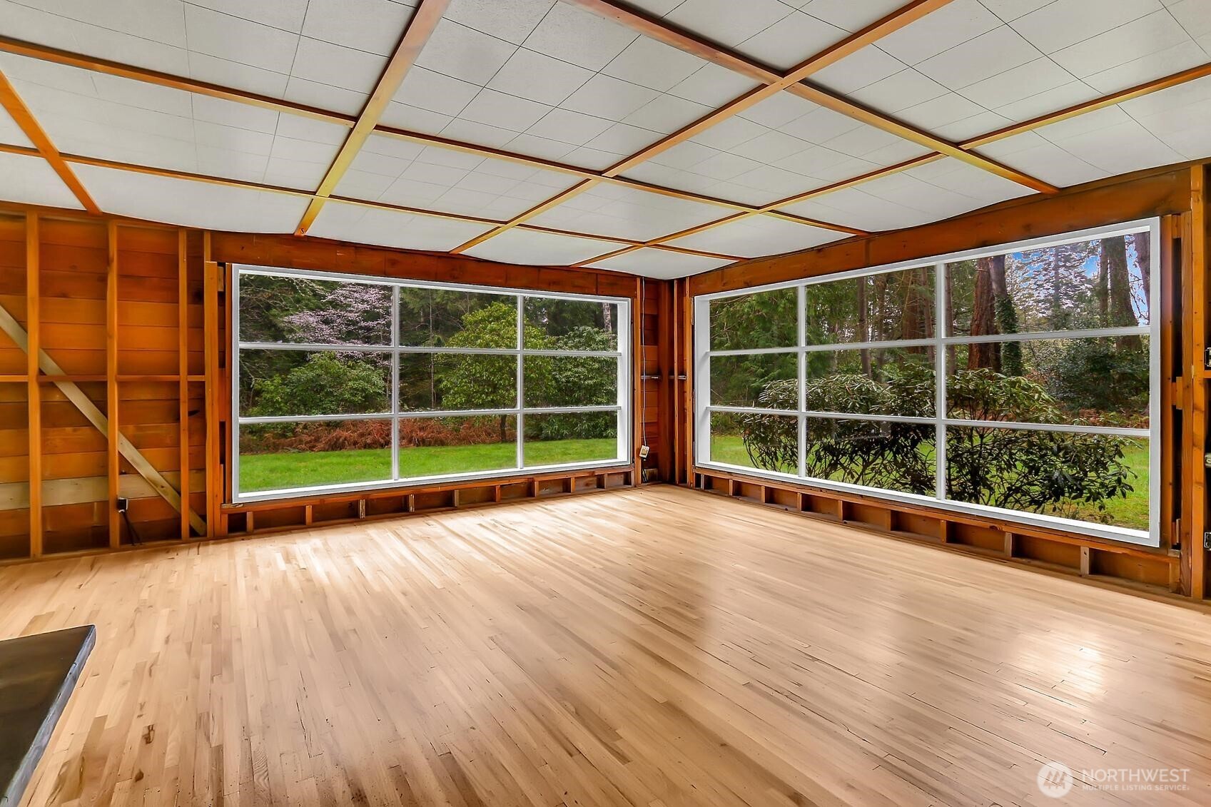 10815 Algonquin Road , Woodway, WA 98020