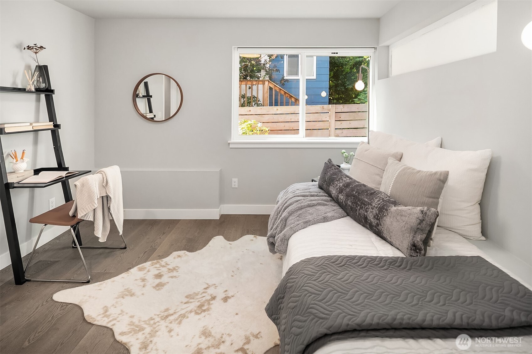 8326 14th Avenue NW, Seattle, WA 98117