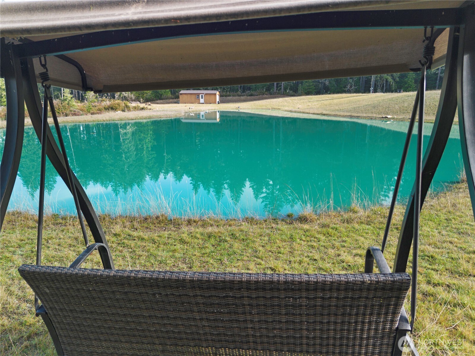 151 E Kingsley Place , Belfair, WA 98528