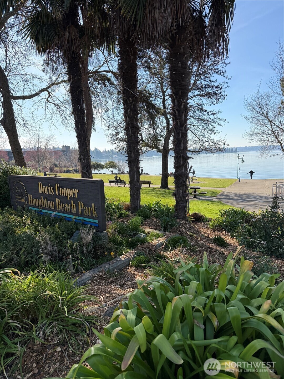 10218 NE 65th Street , Kirkland, WA 98033