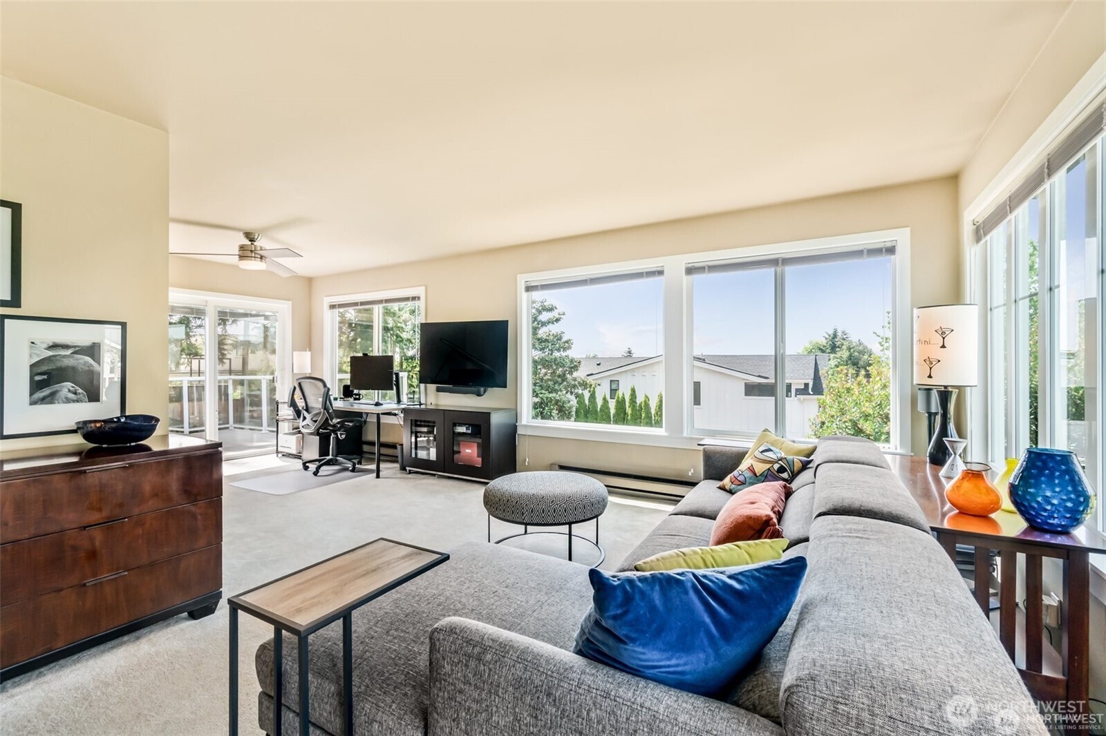 10218 NE 65th Street , Kirkland, WA 98033