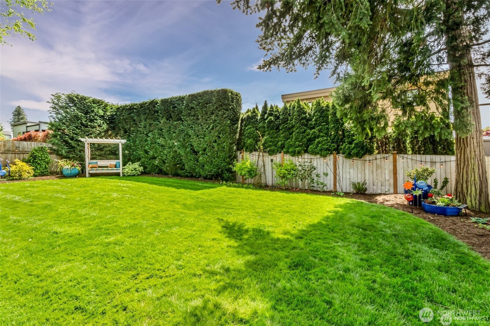 10218 NE 65th Street , Kirkland, WA 98033