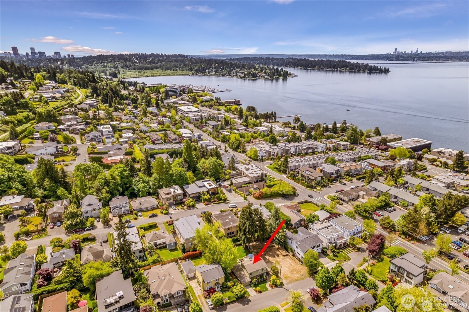 10218 NE 65th Street , Kirkland, WA 98033