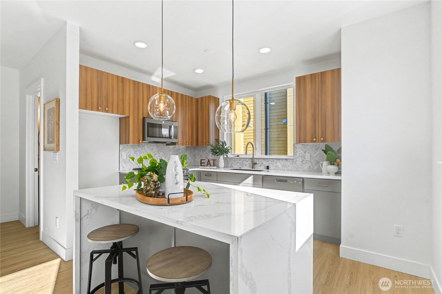 516 13th Avenue SE, Olympia, WA 98501