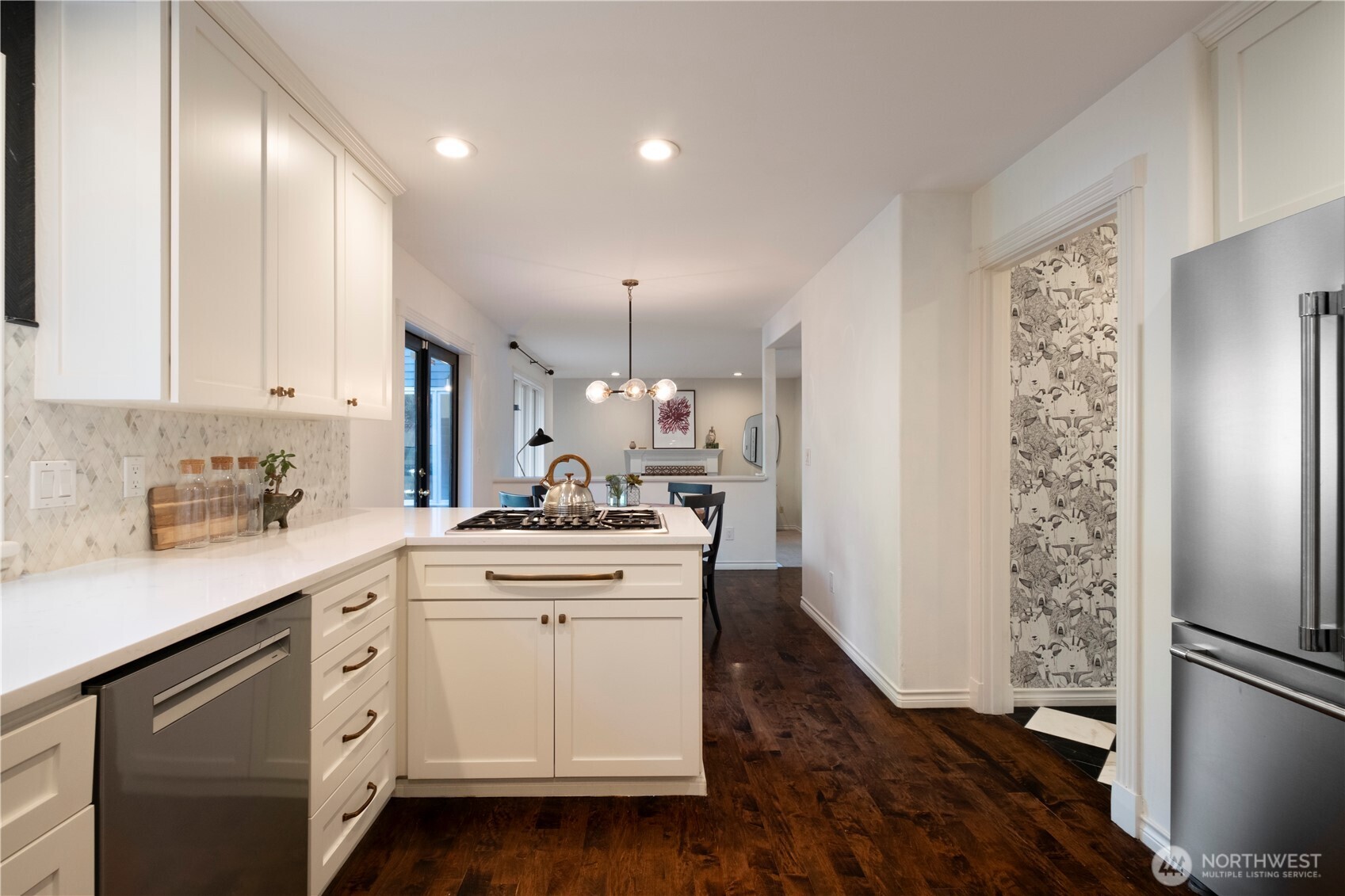 3123 240th Avenue NE, Sammamish, WA 98074