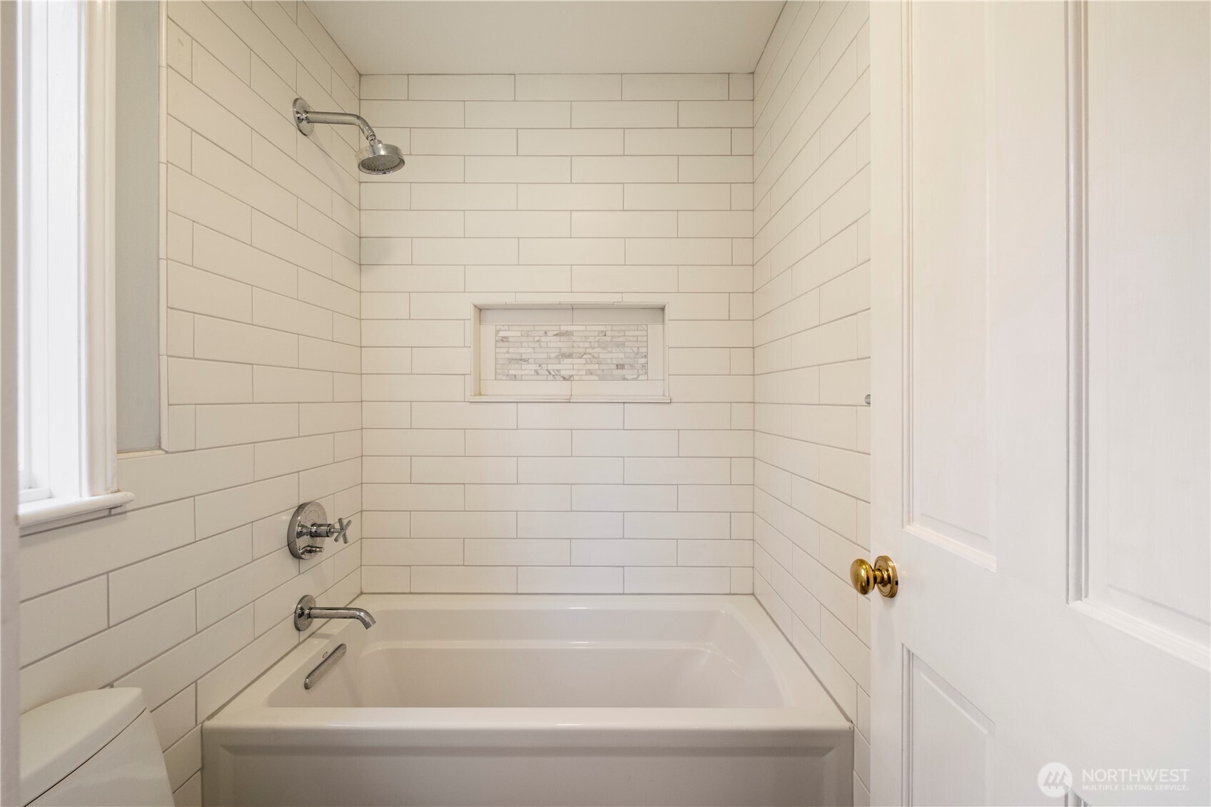 3123 240th Avenue NE, Sammamish, WA 98074