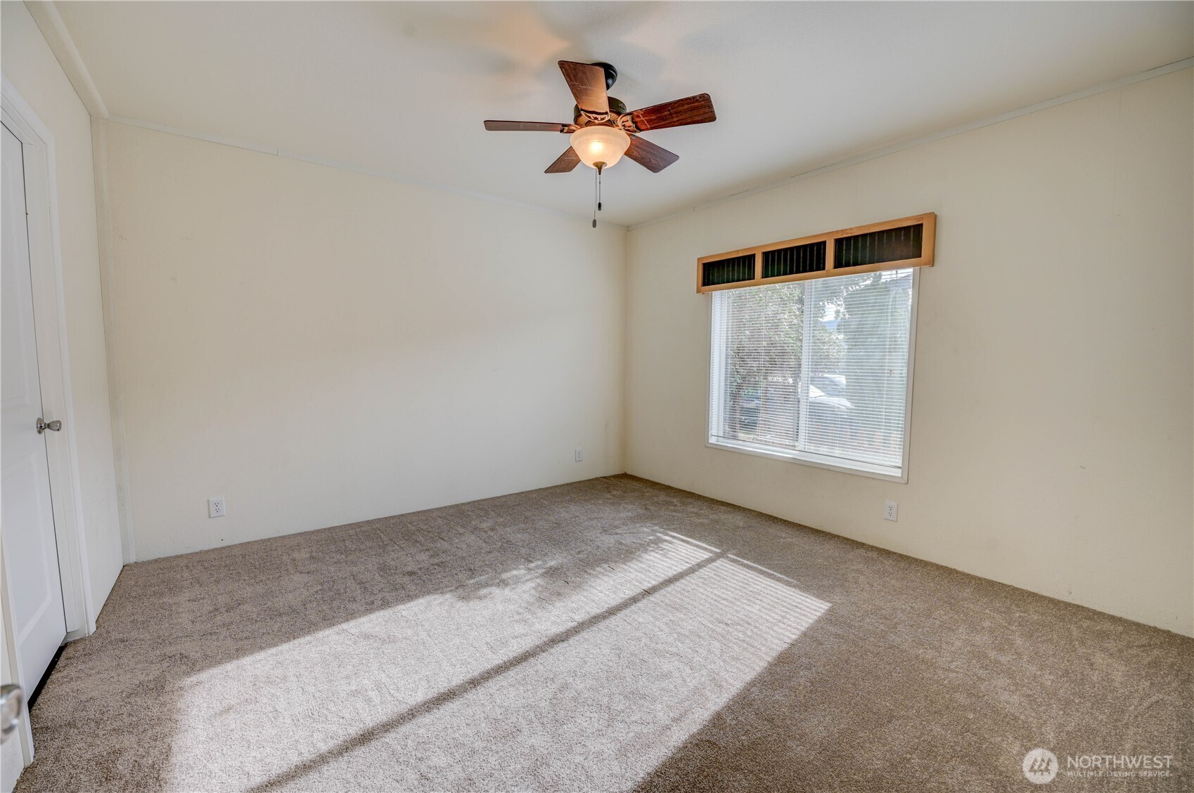300 Park Avenue #20, Buckley, WA 98321