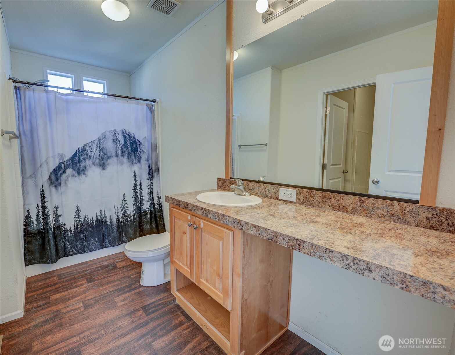 300 Park Avenue #20, Buckley, WA 98321