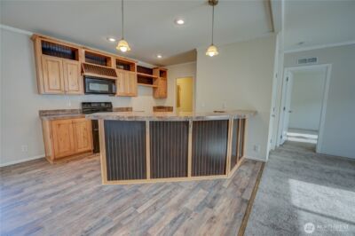 300 Park Avenue #20, Buckley, WA 98321 - Photo 5