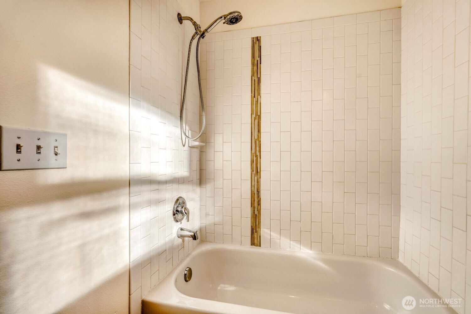 9010 18th Ave SW #A, Seattle, WA 98106