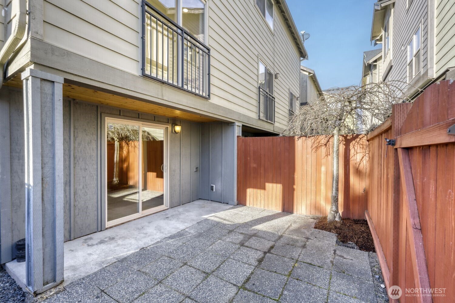 9010 18th Ave SW #A, Seattle, WA 98106