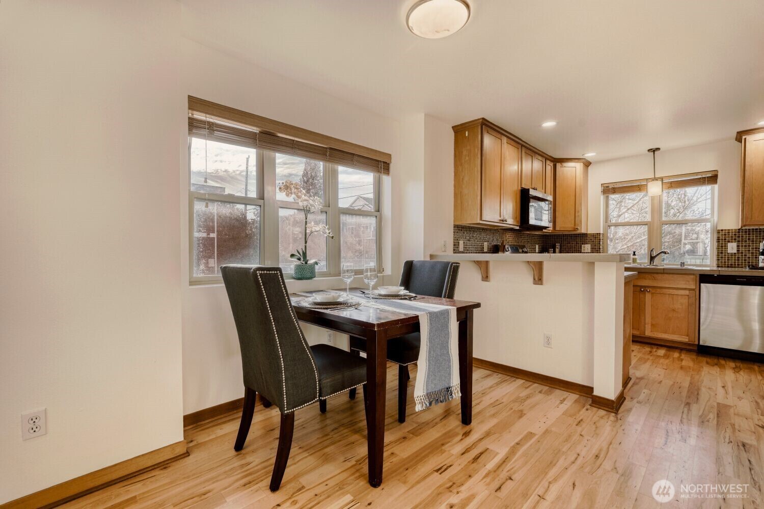 9010 18th Ave SW #A, Seattle, WA 98106