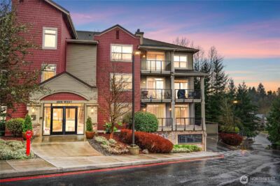 6800 132nd Place SE #W104, Newcastle, WA 98059 - Photo 2