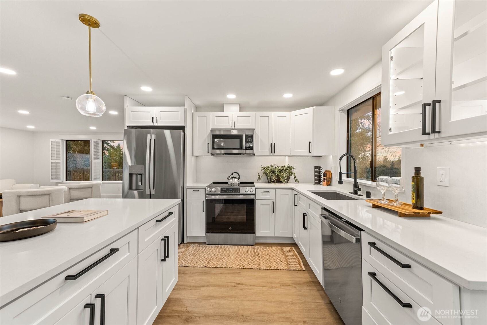 6101 Agnes Road NE, Tacoma, WA 98422